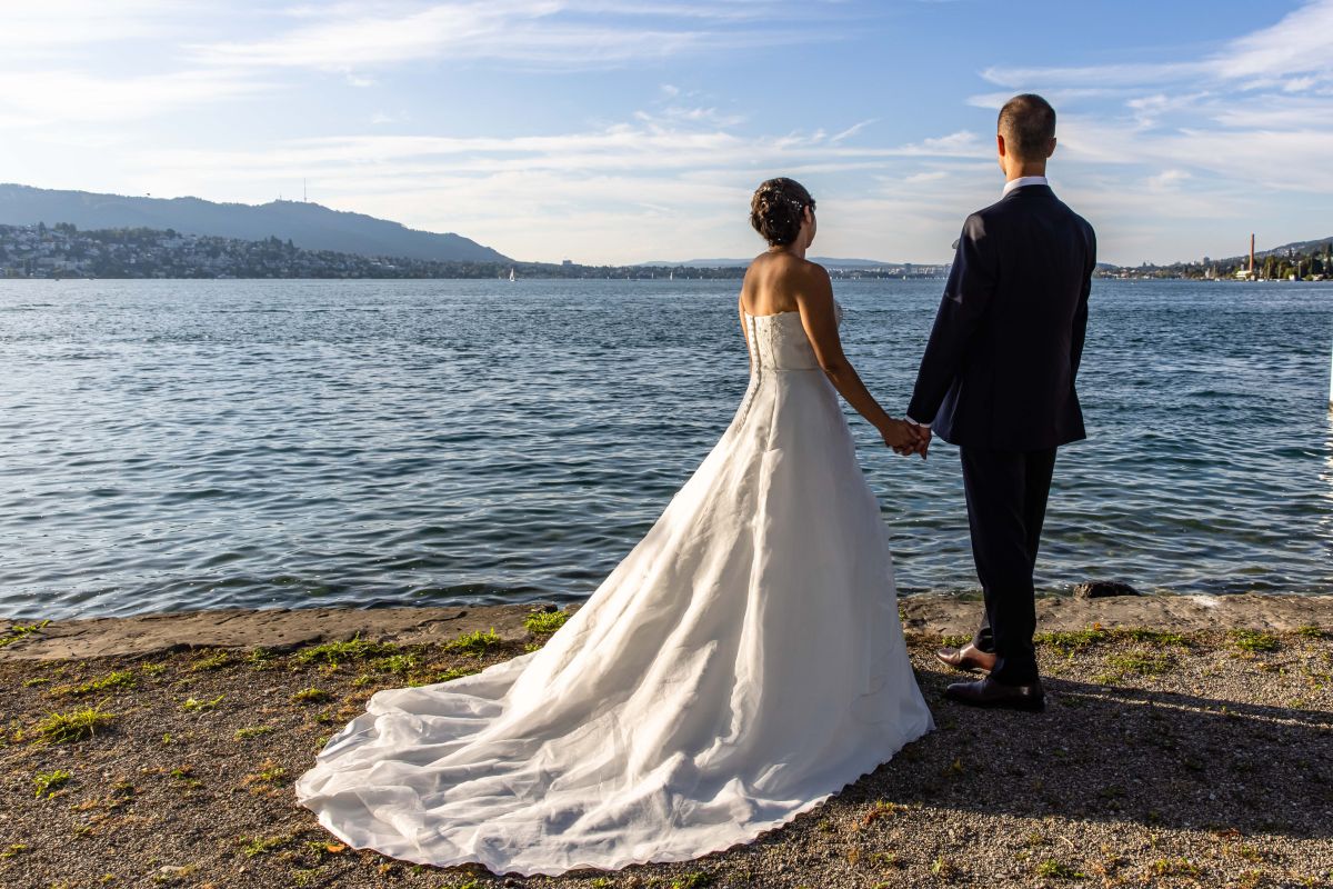 ziviltrauung-prime-tower-zuerich-UTZ_0609 Romantisches Fotoshooting am Zürichsee nach der Ziviltrauung im Prime Tower in Zürich