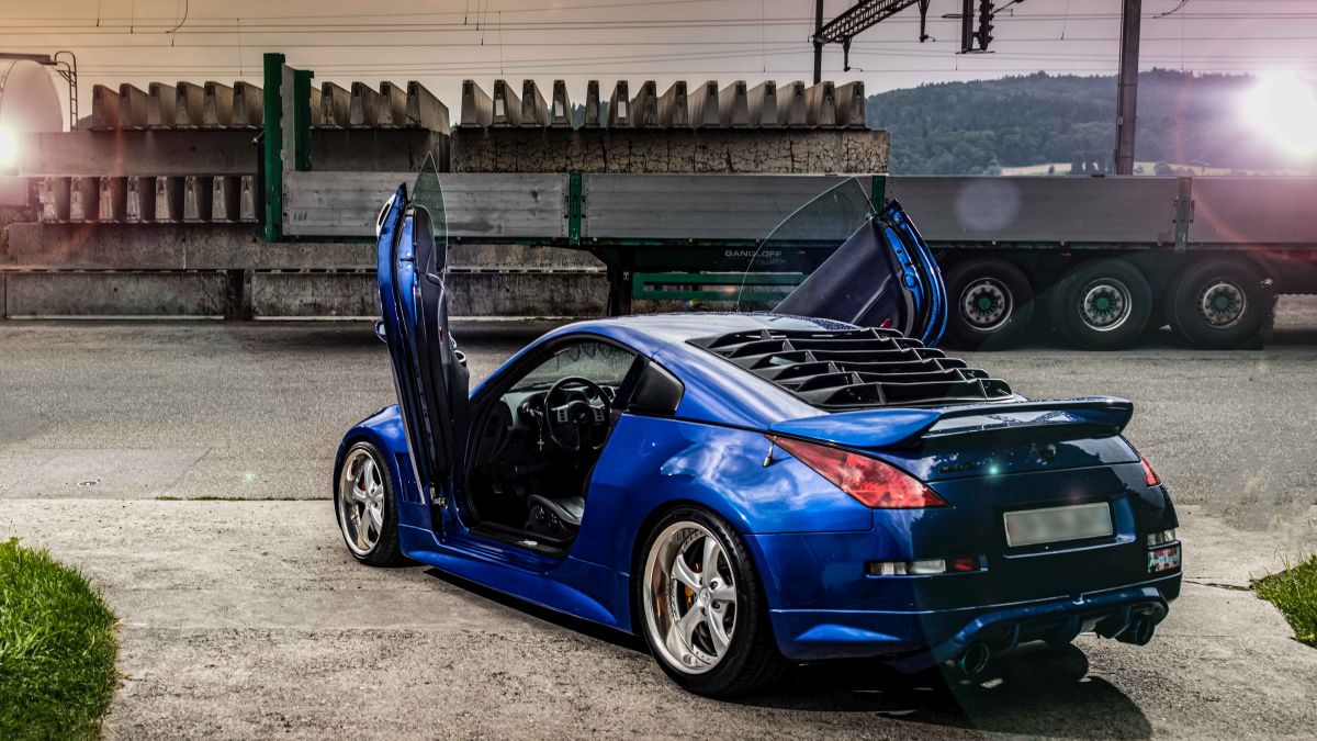 Nissan z 20210724-DSC_8307 Nissan Z mit Flügeltüren – Detailaufnahme bei Car-Fotoshooting Zürich